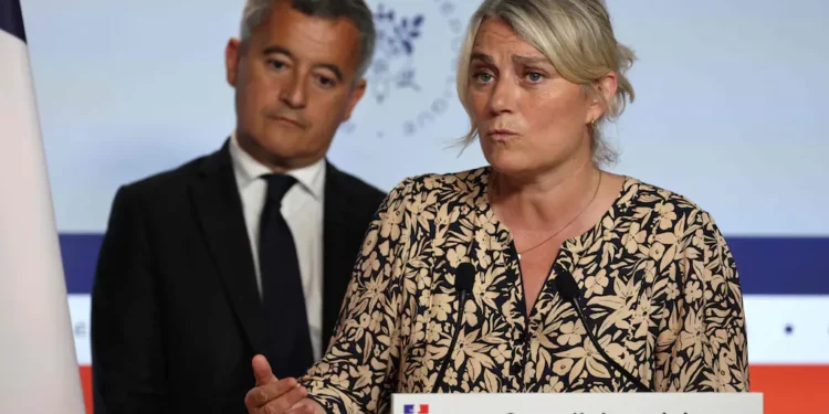 Protection de l’enfance : ce que prévoit la nouvelle loi du gouvernement.